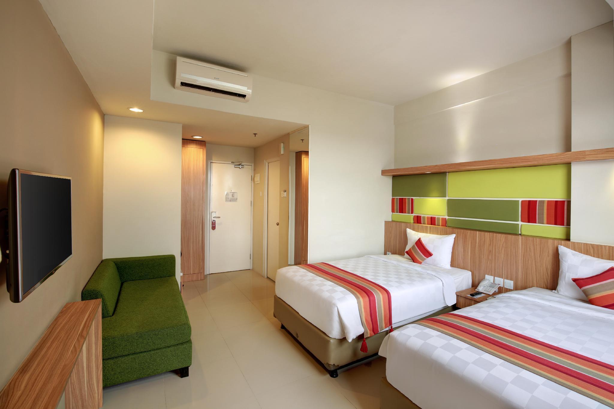 Kyriad Hotel Airport Jakarta Тангеранг Екстер'єр фото