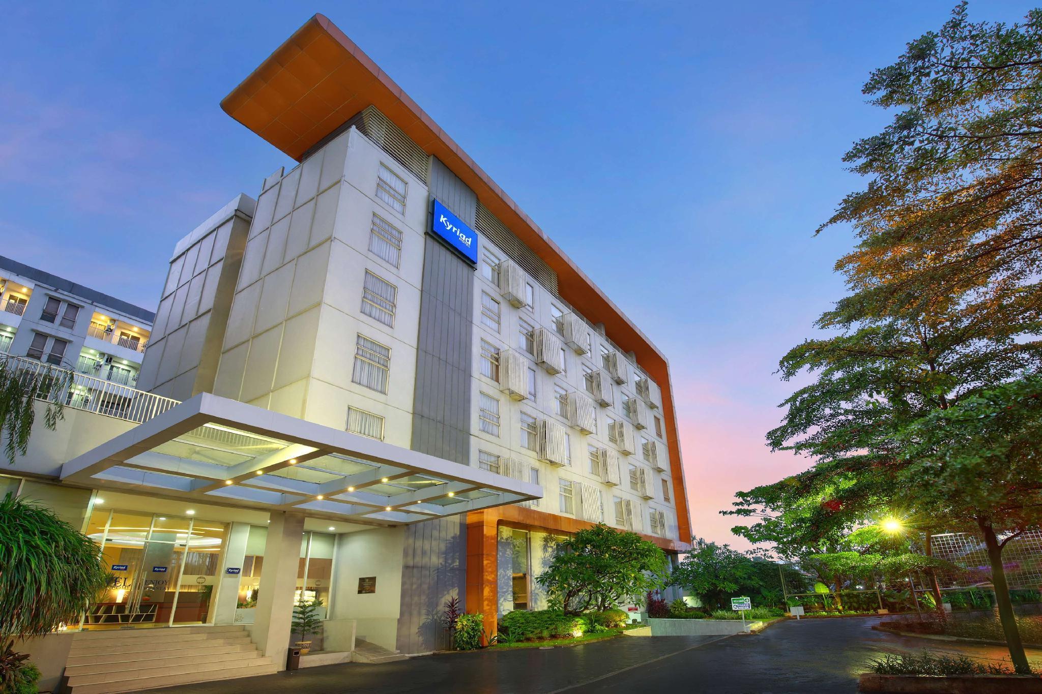 Kyriad Hotel Airport Jakarta Тангеранг Екстер'єр фото