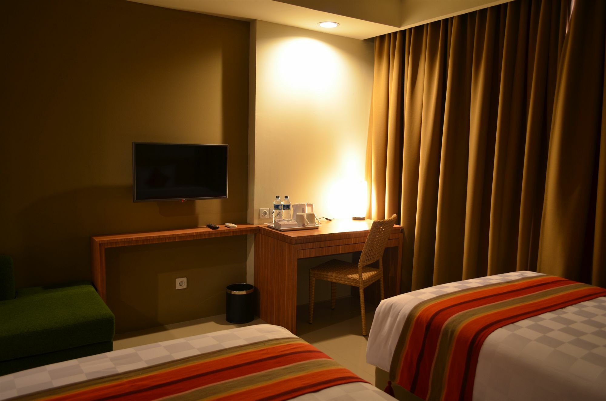 Kyriad Hotel Airport Jakarta Тангеранг Екстер'єр фото