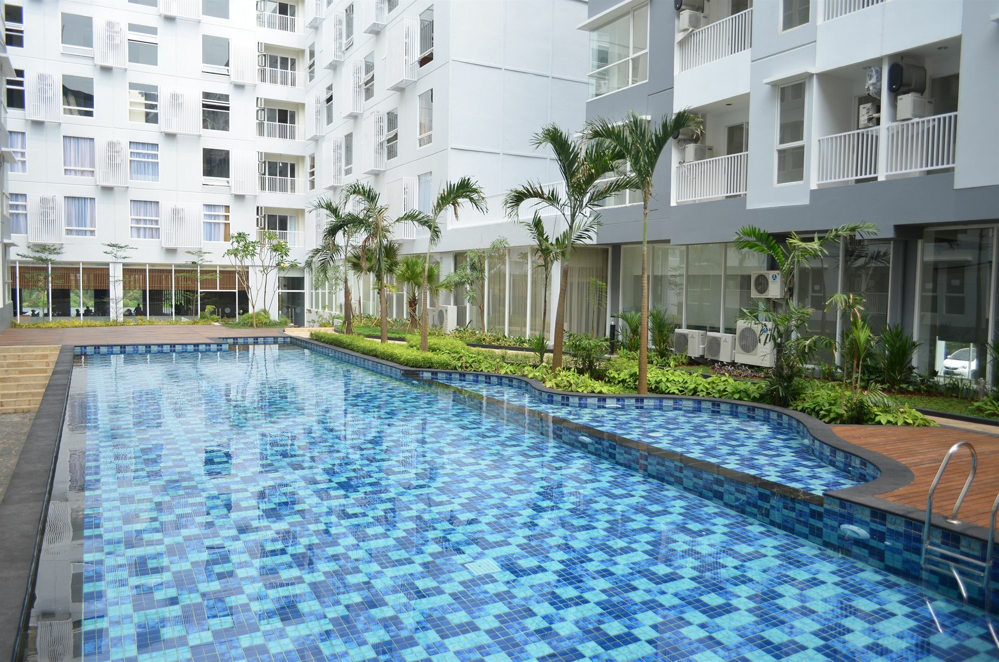 Kyriad Hotel Airport Jakarta Тангеранг Екстер'єр фото