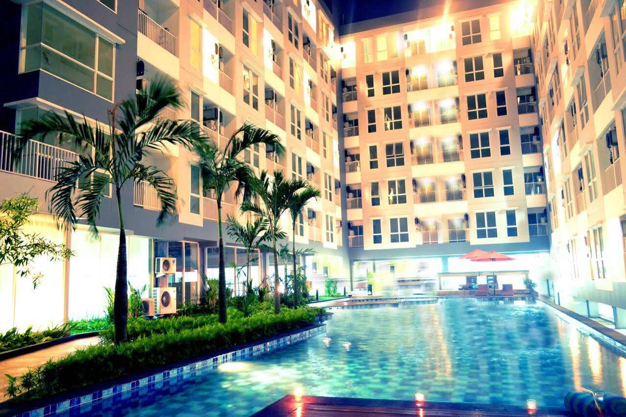 Kyriad Hotel Airport Jakarta Тангеранг Екстер'єр фото